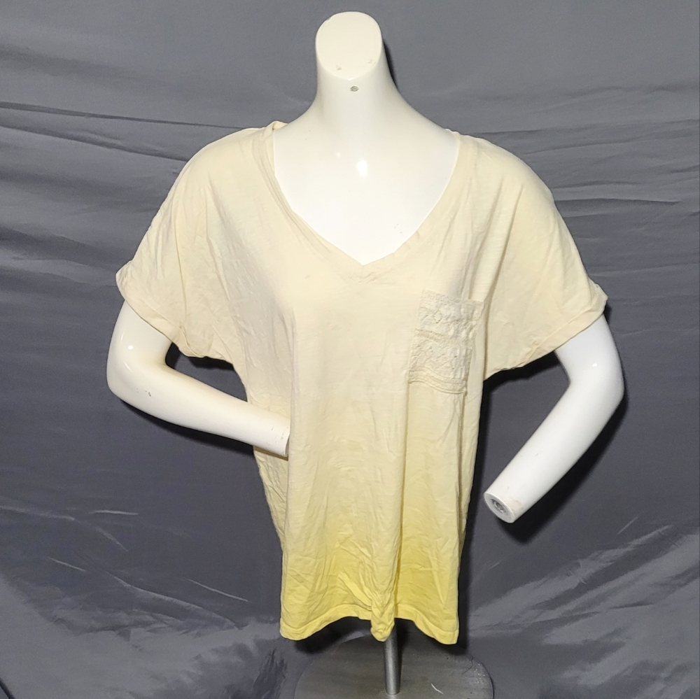 Kohls Yellow Gradient Crochet Pocket Short Sleeve